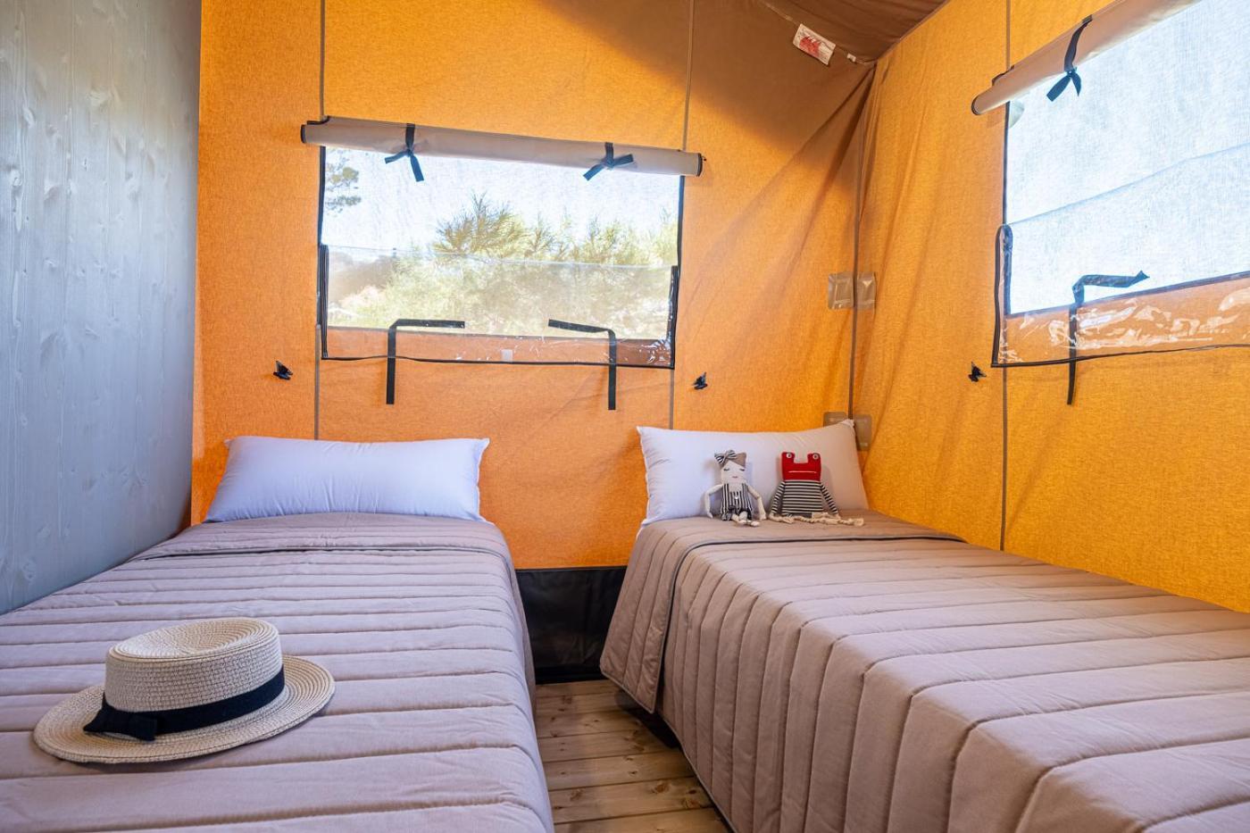Camping Estival Torre De La Mora Tamarit Bagian luar foto