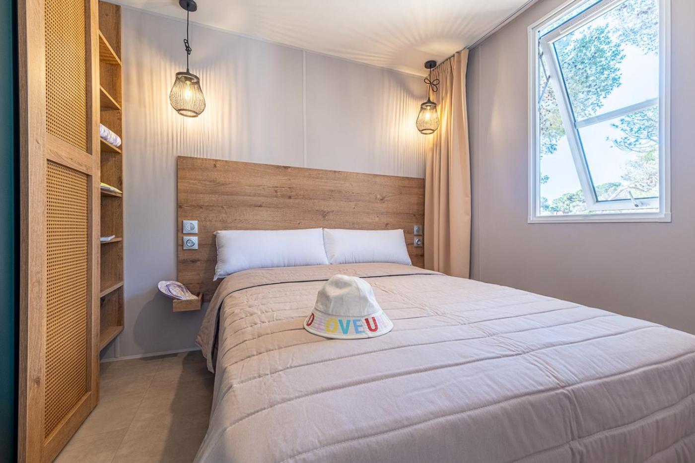 Camping Estival Torre De La Mora Tamarit Bagian luar foto