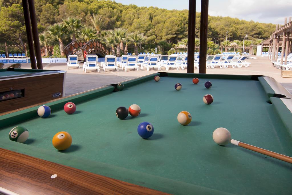 Camping Estival Torre De La Mora Tamarit Bagian luar foto